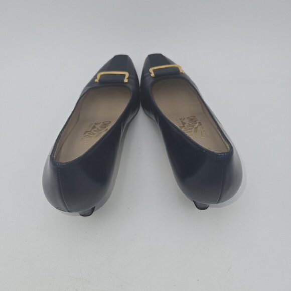 Salvatore Ferragamo Vara Pumps Navy Blue Leather 6 AA Gold Buckle Made Italy VTG - Picture 6 of 12